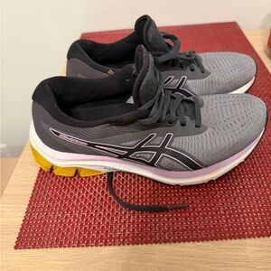 ASICS Women's Gray and Yellow Athletic Shoes
